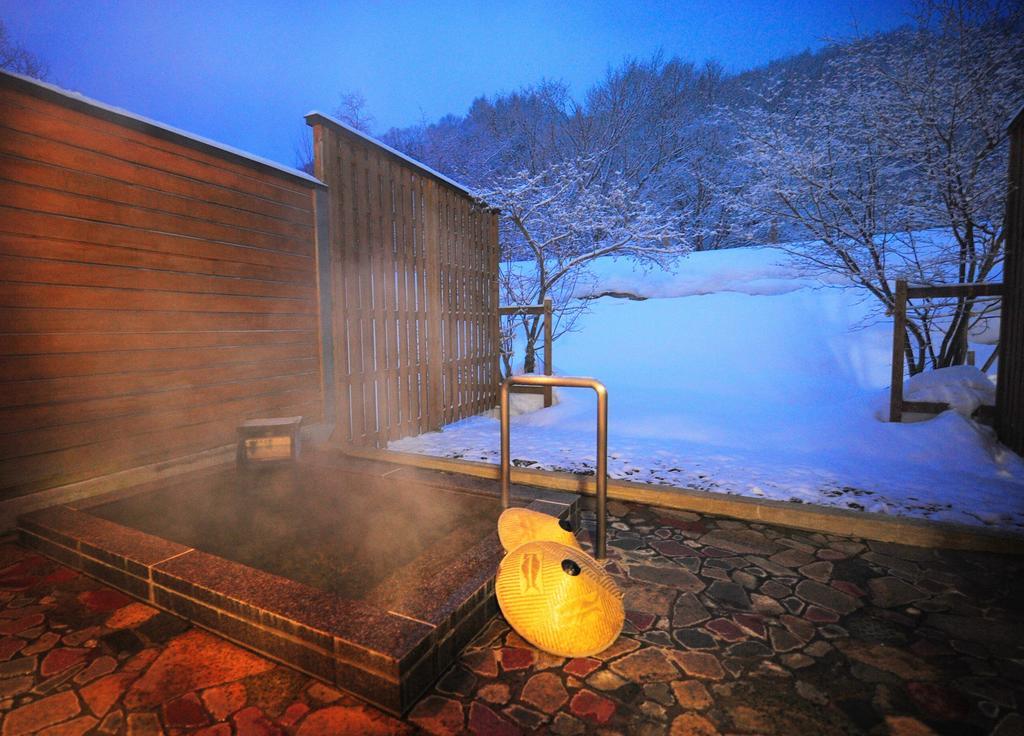 Izumigo Takayama Dog Paradise Hotel Buitenkant foto